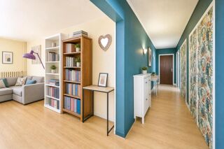 Vente Appartement 94 m² - 3 chambres - Balcon - Parking - Cave - Ascenseur Saint cyr sur loire