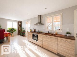  Immeuble à vendre 7 pièces 356 m²