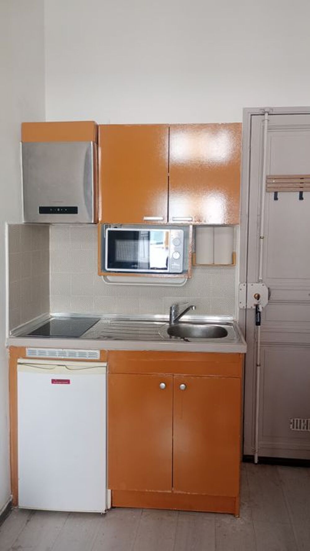 Location Appartement Studio de 12m2 à louer sur Marseille 10 Marseille 10
