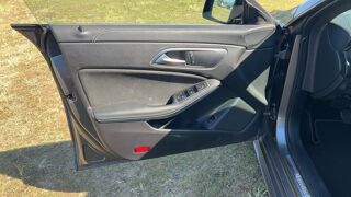 Classe CLA Classe 220 CDi 170 7G-DCT Business Edition - Automatique 2018 occasion 97470 Saint Benoit