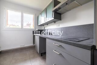  Appartement � vendre 4 pi�ces 81 m�