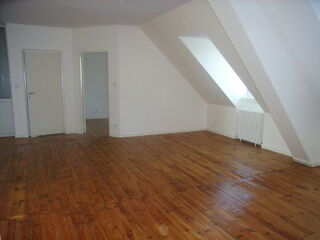  Appartement à louer 3 pièces 67 m²