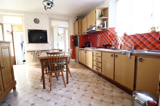  Maison  vendre 8 pices 110 m