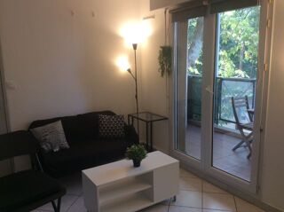  Appartement à louer 2 pièces 27 m²