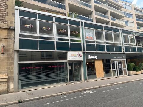   A VENDRE - LOCAL COMMERCIAL 