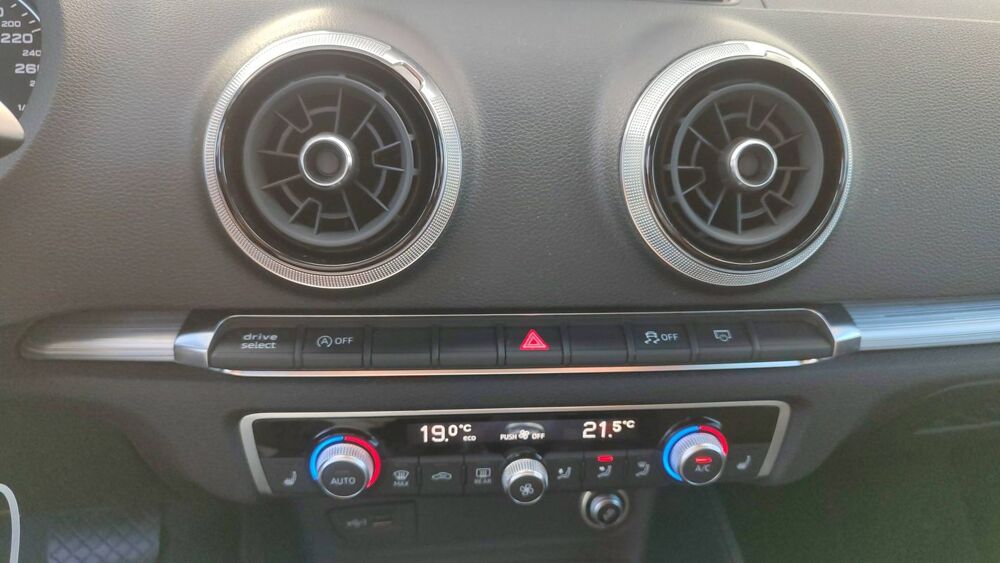 A3 III 1.5 TFSI 150 S-Tronic 7 Sport - Automatique Entretien co 2019 occasion 35000 Rennes