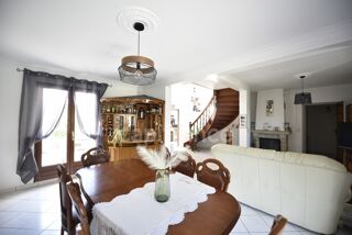  Maison  vendre 5 pices 131 m