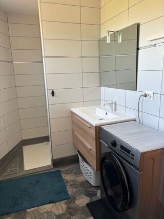  Appartement à louer 2 pièces 55 m²