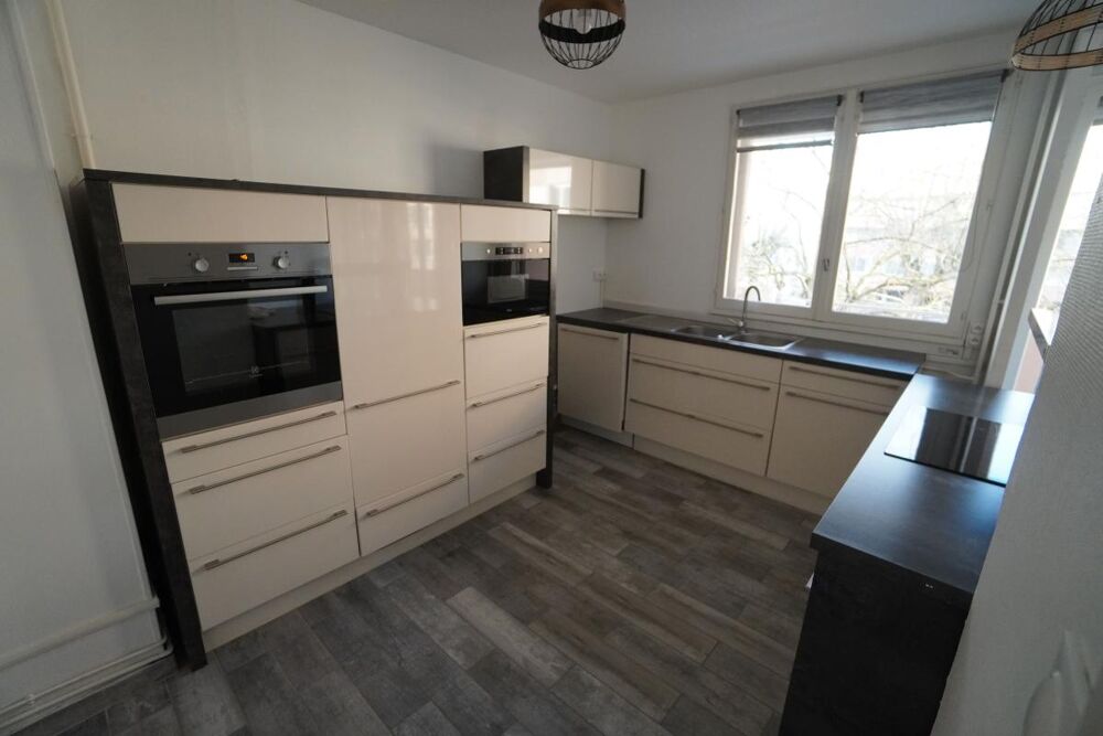 Appartement T4 à Louer