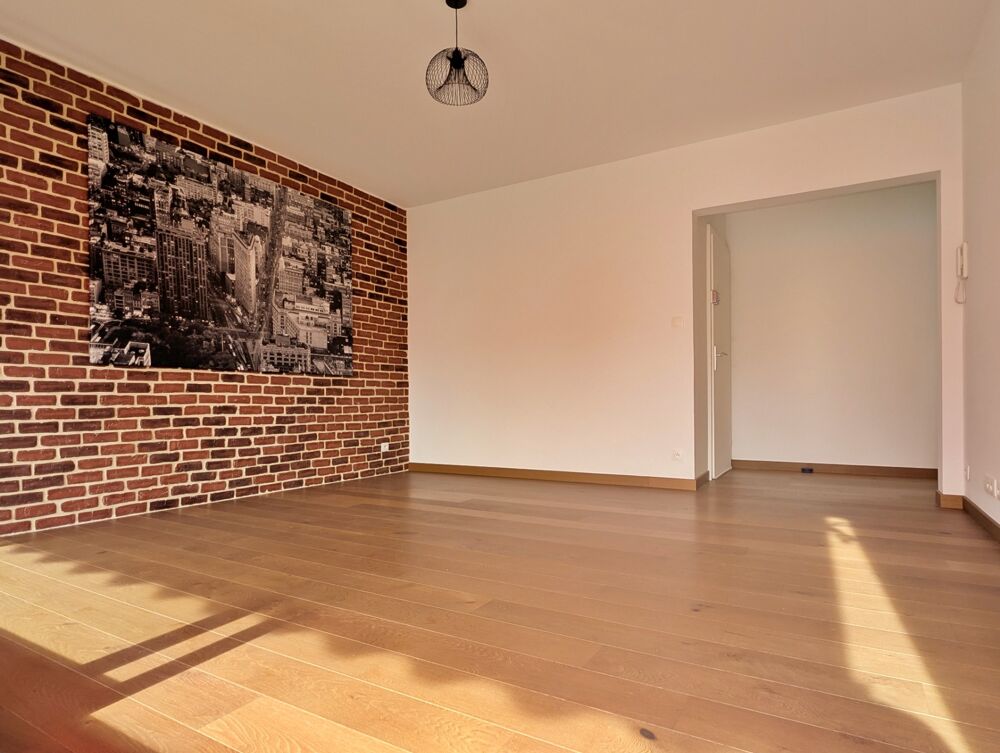 Vente Appartement Dpt Haut-Rhin (68), Attique à vendre, appartement T2 de 55,42 m²  :  Bel appartement en Dernier Étage avec Balcon couvert Orient Saint louis