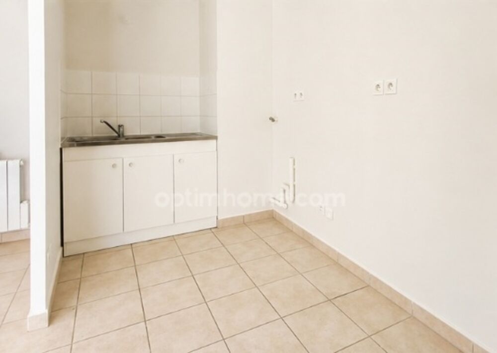 Vente Appartement T3 de 62m2 avec loggia et box - Petite résidence en plein centre de Collonges-au-Mont-d'Or Collonges au mont d or