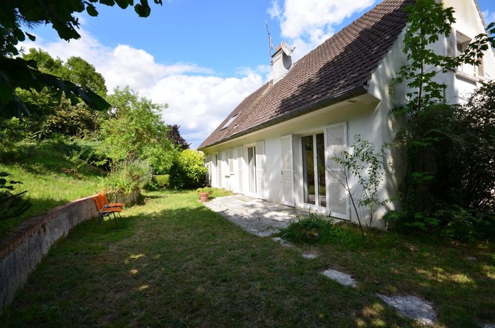 CHATEAU THIERRY (02) à vendre maison d'architecte de 167 m² avec sous-sol total
