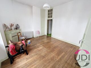  Immeuble à vendre 4 pièces 120 m²