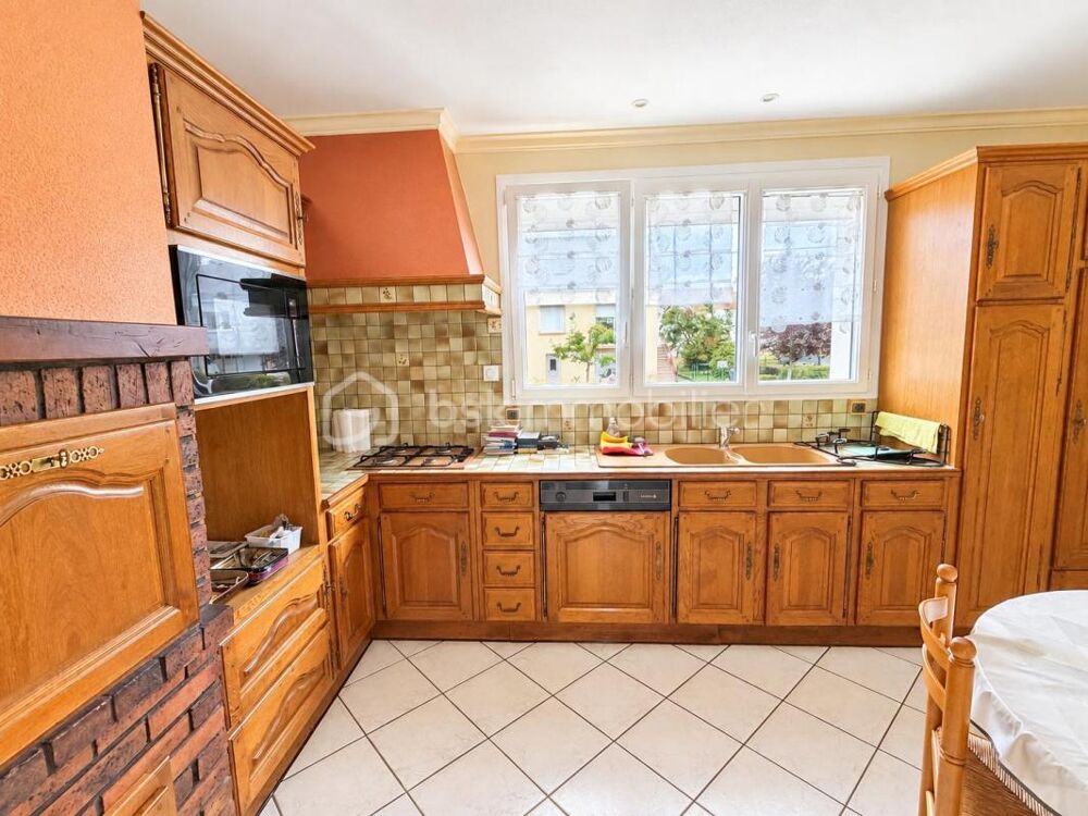 Vente Maison En Exclusivité, Maison sur sous-sol de 87m2 3 chambres Le bourgneuf la foret