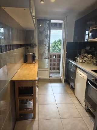  Appartement à louer 4 pièces 60 m²