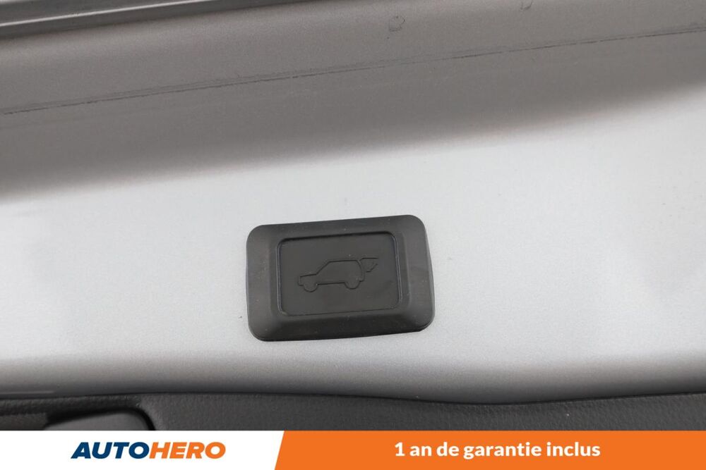 RAV 4 2.5 Hybride 2WD Dynamic 218 ch 2022 occasion 92130 Issy-les-Moulineaux