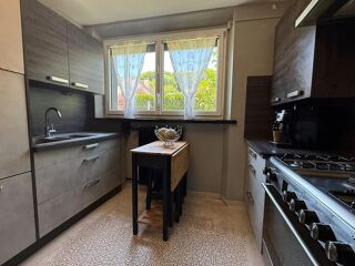  Maison  vendre 9 pices 135 m