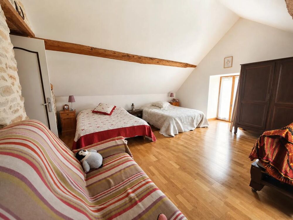 Maison de 6 pièces de 106 m² à Corvol-l'Orgueilleux