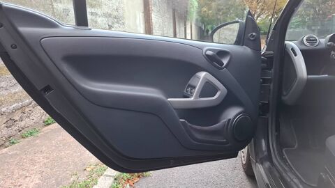 ForTwo 1.0 61 MHD BVA Pure 2012 occasion 93400 Saint Ouen Sur Seine