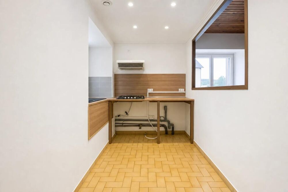 Vente Propriété/Château Maison de 62 m² avec jardin à Château-Chinon Chateau chinon ville