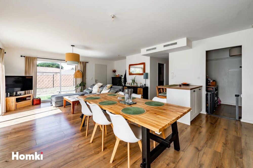Vente Maison Maison/Villa T4 de 100 m² à Arsac 33460 Arsac
