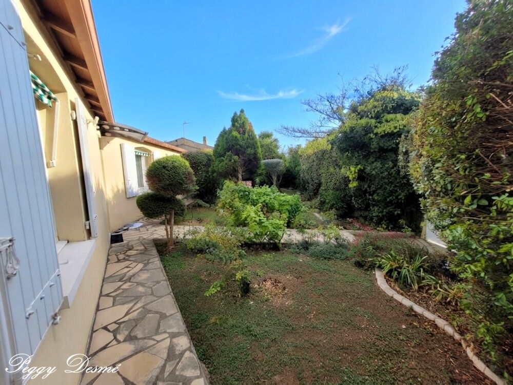 Maison à vendre 7 pièces PERIGNY (17) - Elégante maison de plain-pied de 144 m2 aux portes de La Rochelle - Double séjour- 4 cha
