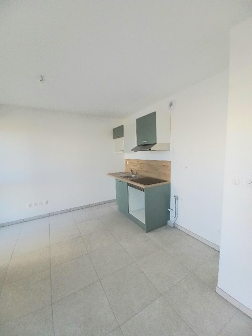 Location Appartement T1 NEUF avec balcon et parking à MONTEUX Monteux