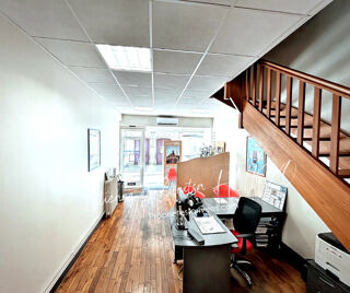  Immeuble à vendre 7 pièces 159 m²