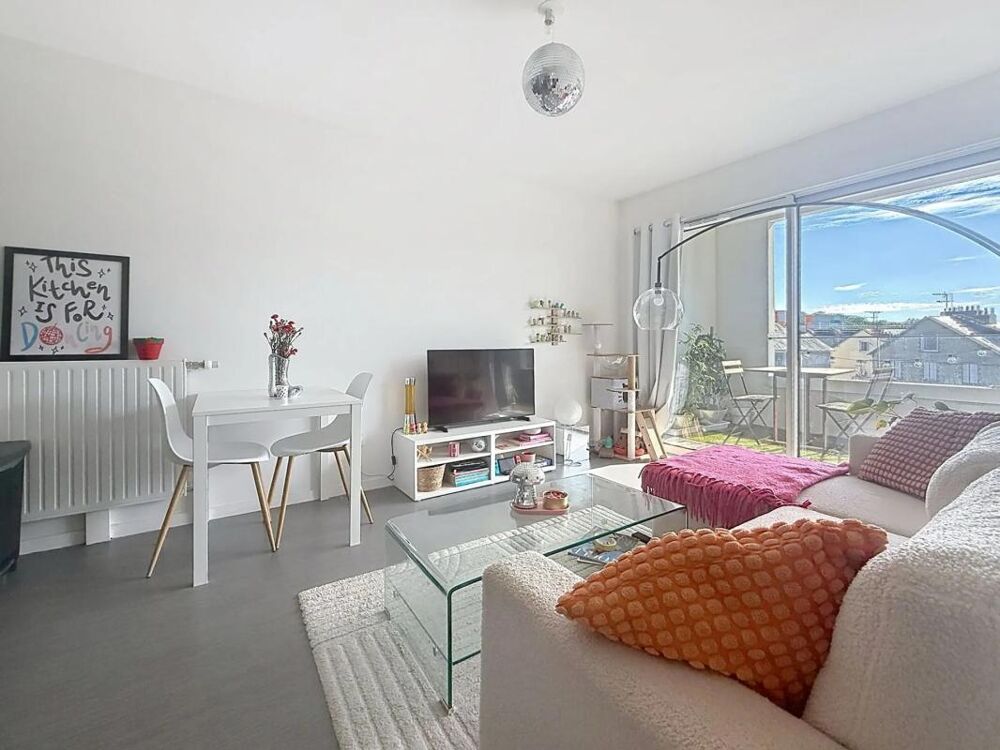 Vente Appartement Appartement T2 avec balcon et parking – Secteur Gare Sud / Bords Nantes