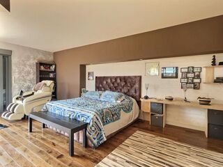  Maison � vendre 7 pi�ces 240 m�