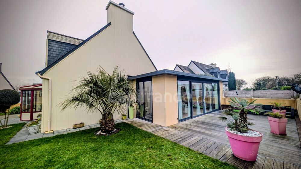 Vente Maison Maison 150 m² - 4 Chambres -  GUILERS (29) Guilers