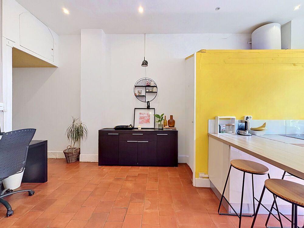 T2  Vieux Lyon / Perrache  42 m² rénové  faibles charges et cachet