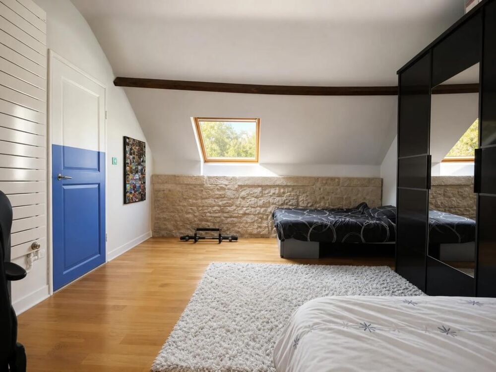 Maison de caractère en pierre - 190 m² - 5 chambres - Jardin