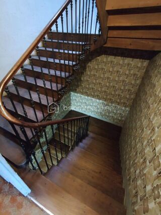  Propri�t�/ch�teau � vendre 15 + pi�ces 410 m�