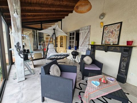   Vente � Terme - Ensemble immobilier ( maison+ appartement+ chalet+ garage+ terrain) LE VERDON SUR MER (33) IDEAL INVESTISSEMENT Maison - 229 m�