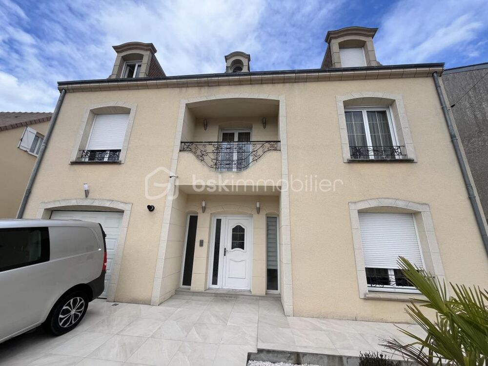 Maison 230 m2, 4 chambres, garage + Appt indépendant