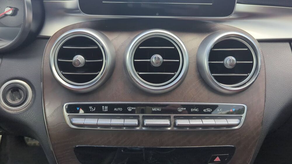 Classe C 200 184 Sportline - 4 places Entretien constructeur 2016 occasion 59650 Villeneuve D Ascq