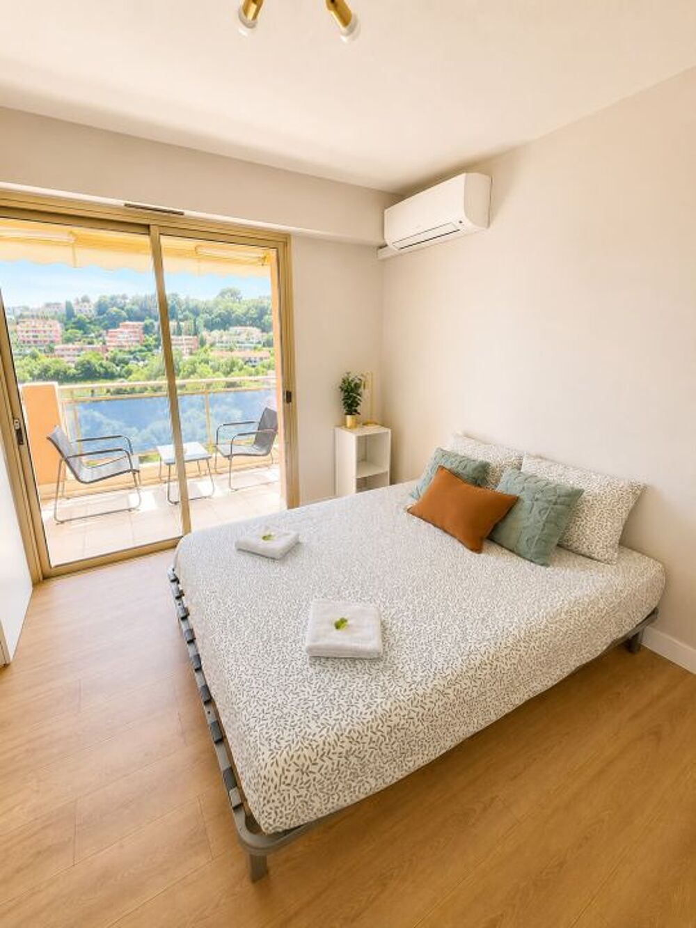 Location Appartement Studio de 17m2 à louer sur Villeneuve-Loubet Villeneuve loubet