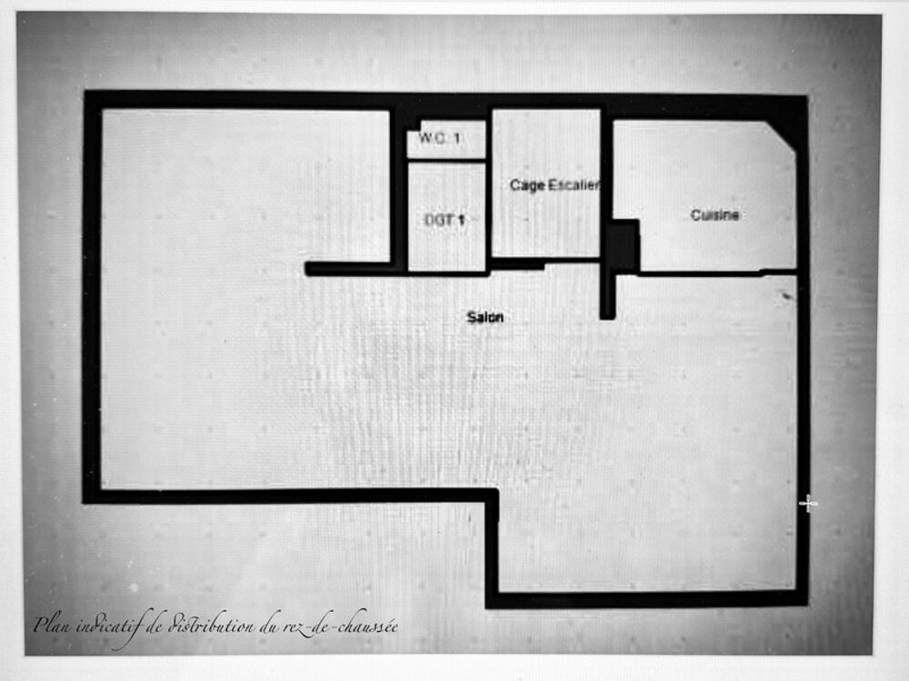 ROYAT - Grande maison familiale à rénover avec vue panoramique, terrain rare, piscine