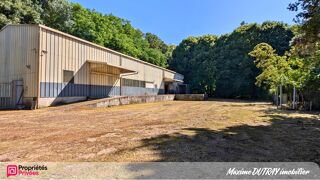  Remise / Grange à vendre 5 pièces 415 m²