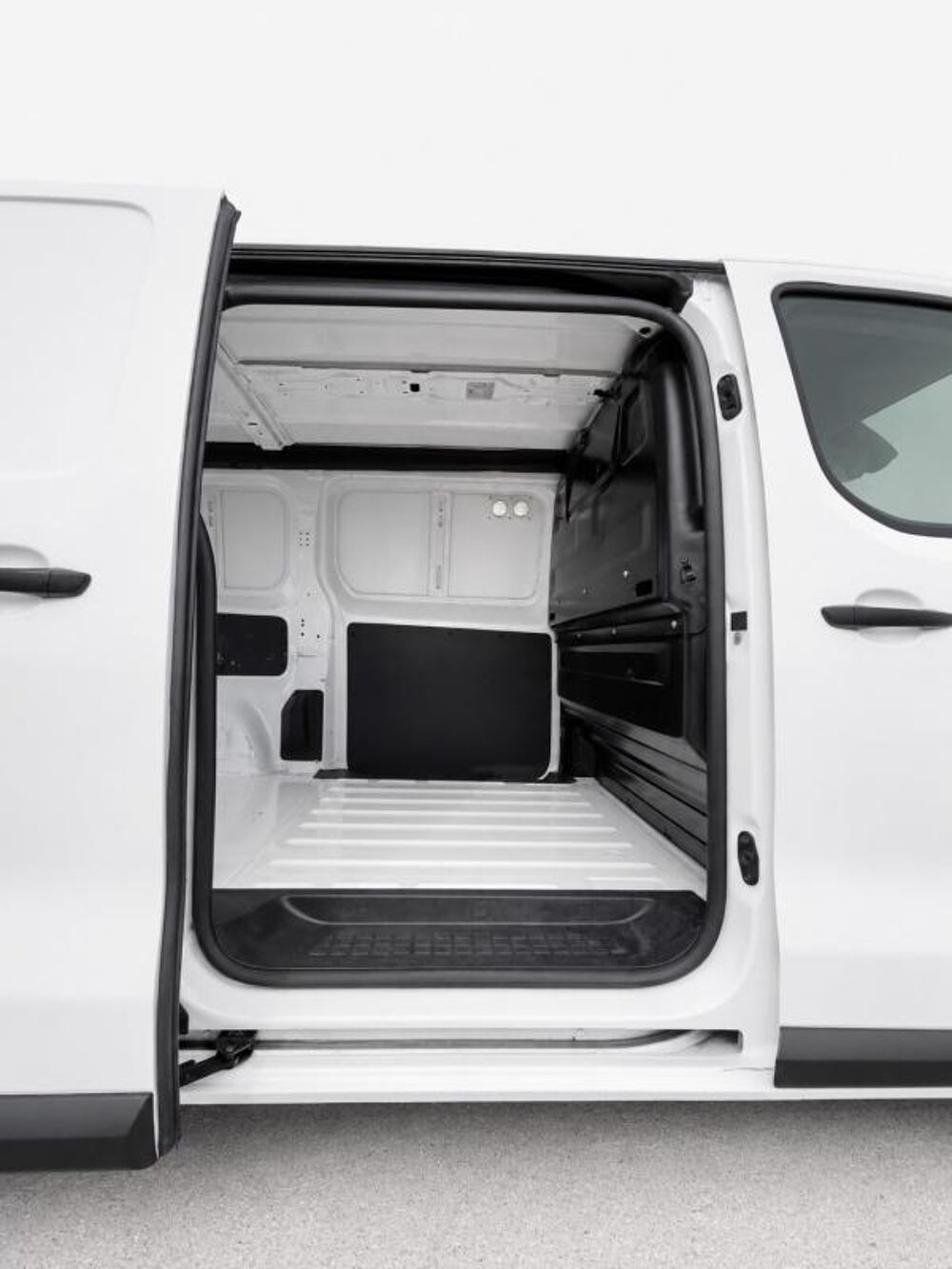 Jumpy 1&deg; Main / 1.5l B HDI 115cv Business GPS/CLIM/R&eacute;gul Idem expe 2019 occasion 60430 Abbecourt