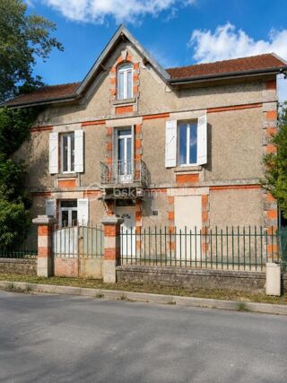  Propriété/château à vendre 6 pièces 130 m²