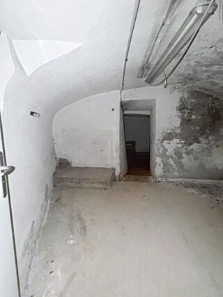 Vente Autre Cave 18m2 à vendre Centre-Ville de Nantes Nantes