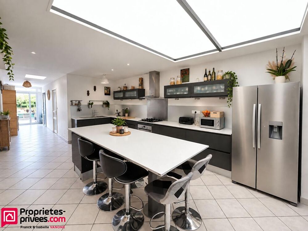 Maison mitoyenne RENOVEE - 4 chambres - jardin - 110 m2