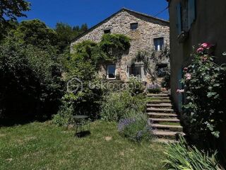  Propriété/château à vendre 12 pièces 470 m²