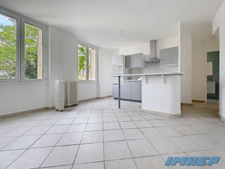  Appartement à louer 2 pièces 39 m²