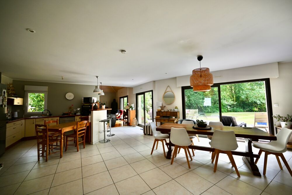 Maison à vendre 7 pièces TONQUEDEC (22)