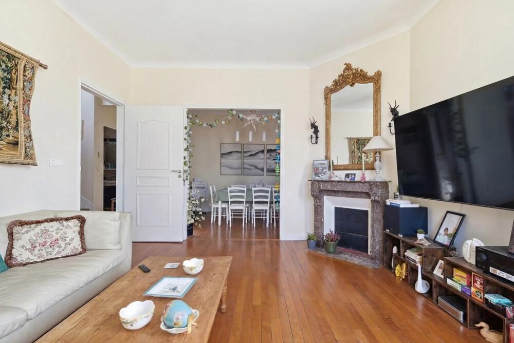 Maison de 10 pièces de 250 m² à Châtillon