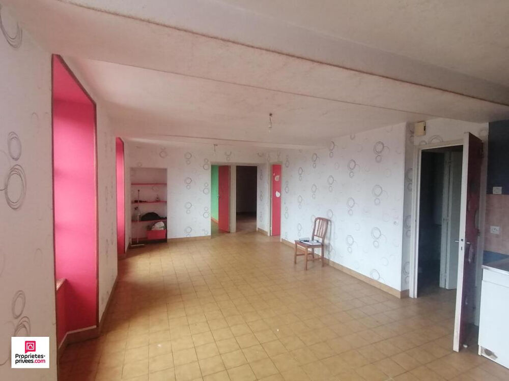 Vente Maison SAINTE MARIE LA ROBERT (61320) proche CARROUGES, Presbytère 150 m2 environ , 7 pièces,  5 chambres, PRIX 90990 honoraires  7,05% Sainte marie la robert