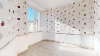  Immeuble à vendre 9 pièces 156 m²